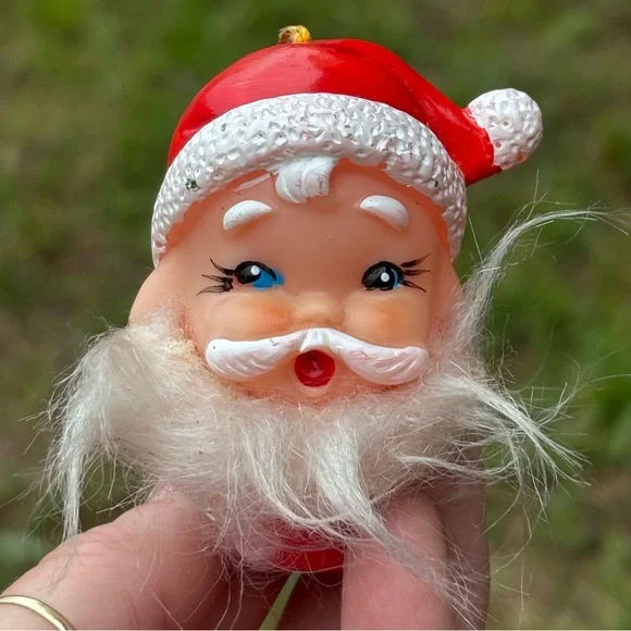 Trio of Terrific 1960’s Santa Light Covers! - Picture 6 of 9